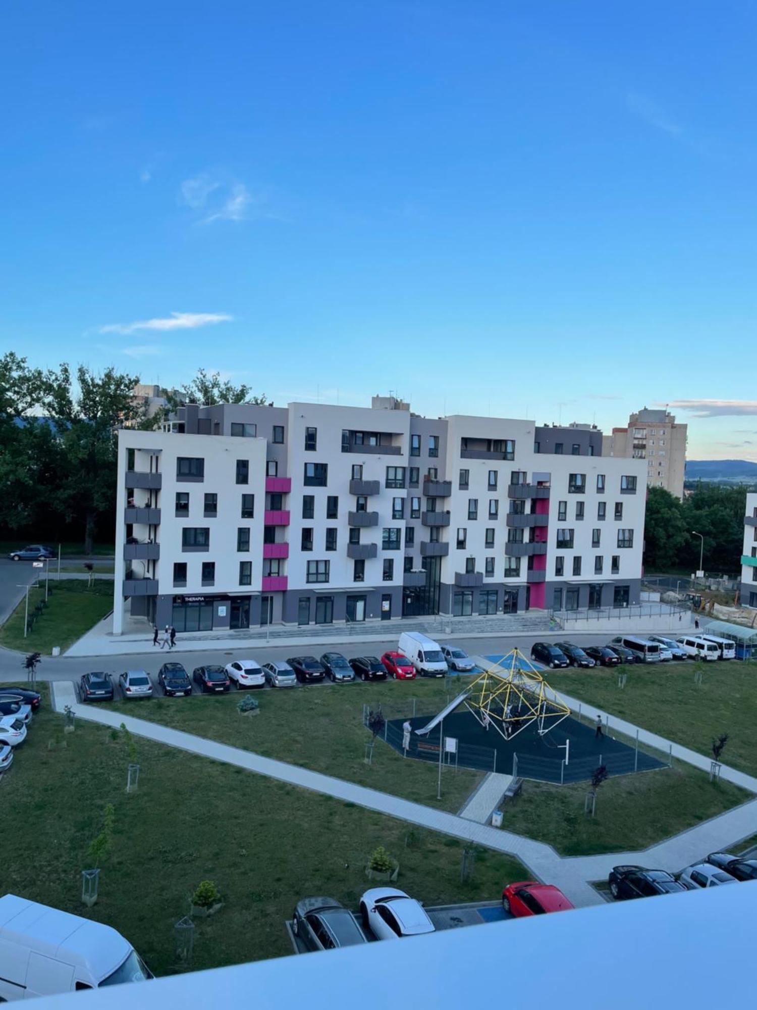 Na Letniej Z Duzym Tarasem Z Widokiem Na Gory Apartment Klodzko